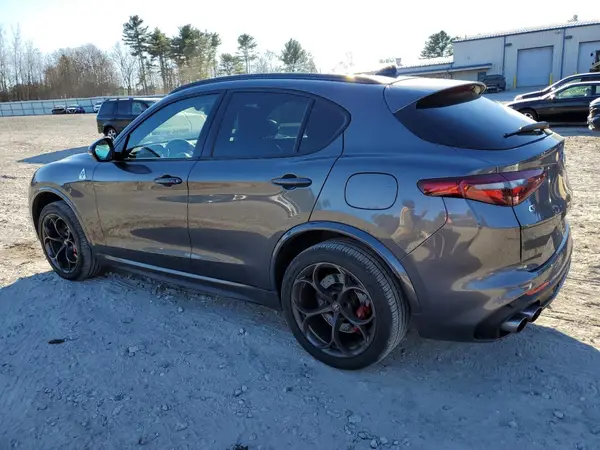 ZASPAKEV3N7D30605 2022 ALFA ROMEO STELVIO - Image 2