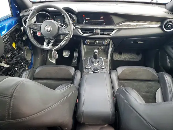 ZASPAKEV4K7C32288 2019 ALFA ROMEO STELVIO - Image 8