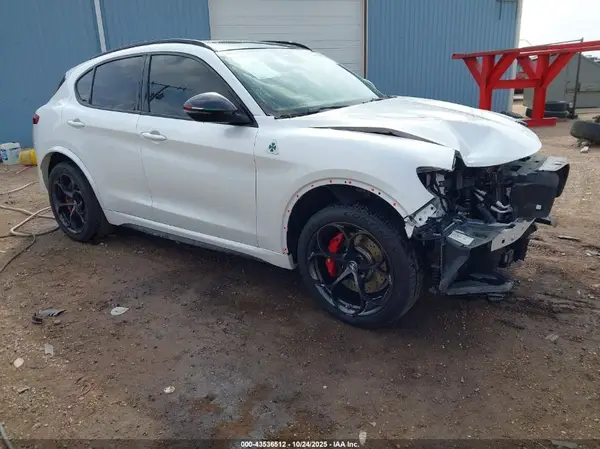 ZASPAKEV4K7C37457 2019 ALFA ROMEO STELVIO