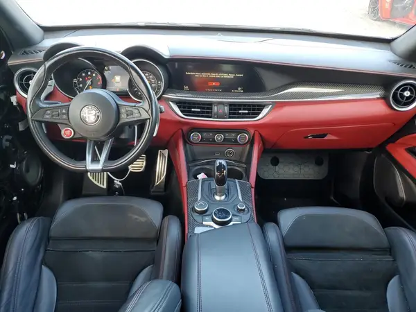 ZASPAKEV6K7C33796 2019 ALFA ROMEO STELVIO - Image 8
