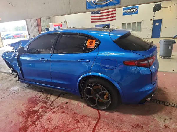 ZASPAKEV7K7C32026 2019 ALFA ROMEO STELVIO - Image 2