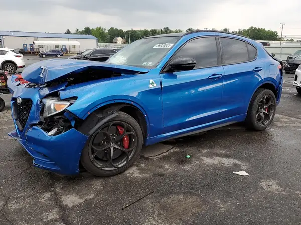 ZASPAKEV7N7D53790 2022 ALFA ROMEO STELVIO - Image 1