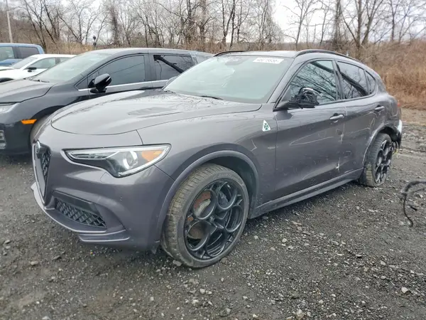 ZASPAKEV8P7D67930 2023 ALFA ROMEO STELVIO