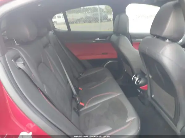 ZASPAKEV9M7D15041 2021 ALFA ROMEO STELVIO - Image 8