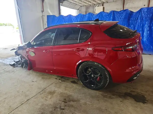 ZASPAKEV9P7D68259 2023 ALFA ROMEO STELVIO - Image 2
