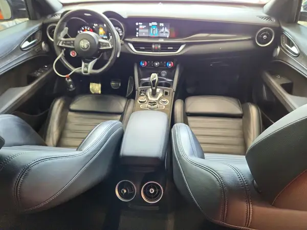 ZASPAKEVXN7D29600 2022 ALFA ROMEO STELVIO - Image 8